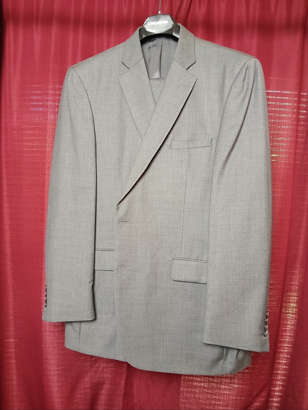 Claiborne 50 L Gray Two Button Suit